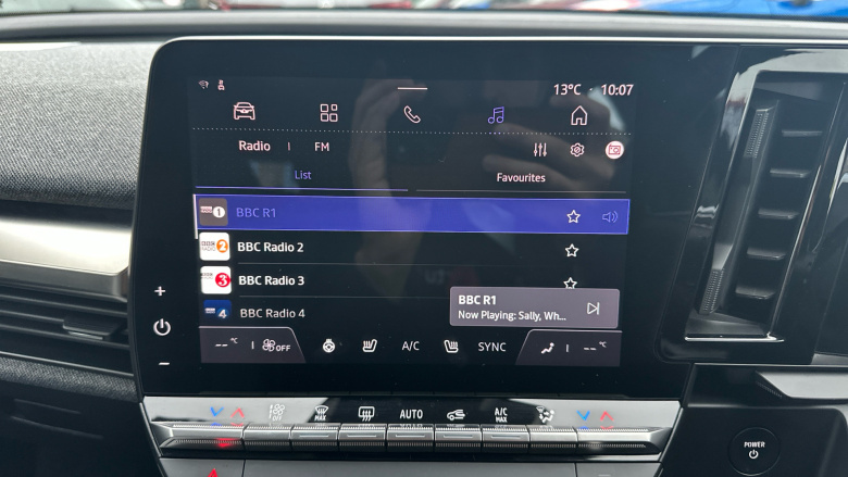 Renault Megane E-Tech EV60 160kW Equilibre 60kWh Optimum Charge 5dr Auto Electric Hatchback